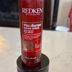 Redken Frizz Dismiss